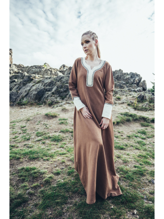 Trollfelsen Leonardo Carbone Wikinger Kleid Freya Sand _3_